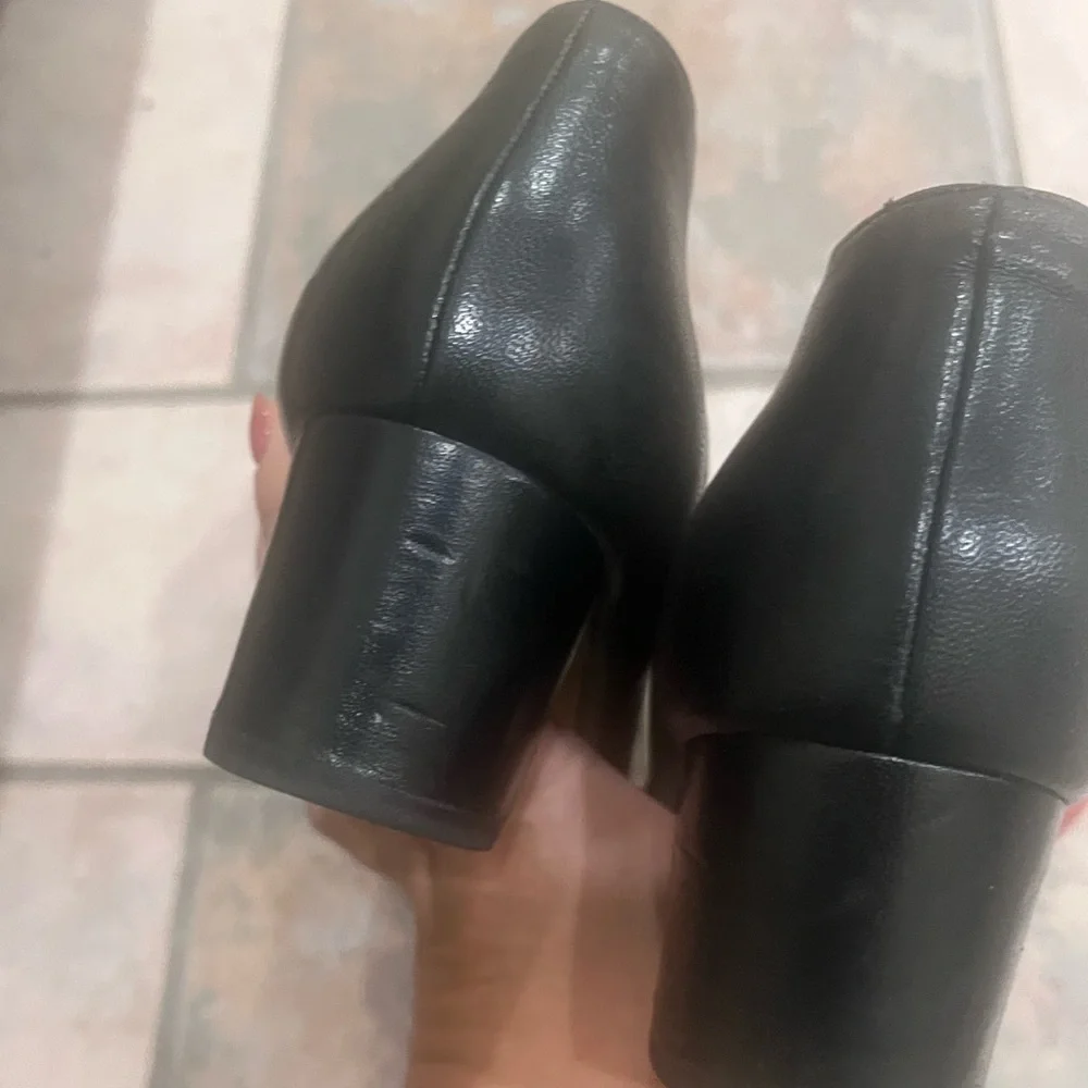 Manolo Blahnik soft black leather booties ankle block heel 39 - Picture 7 of 9